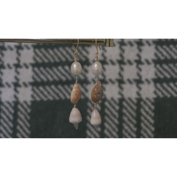 Cowrie Shell Earrings - Picture 1 of 6